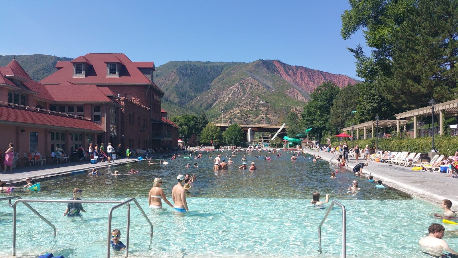 Glenwood Hot Springs Pool in Glenwood Springs